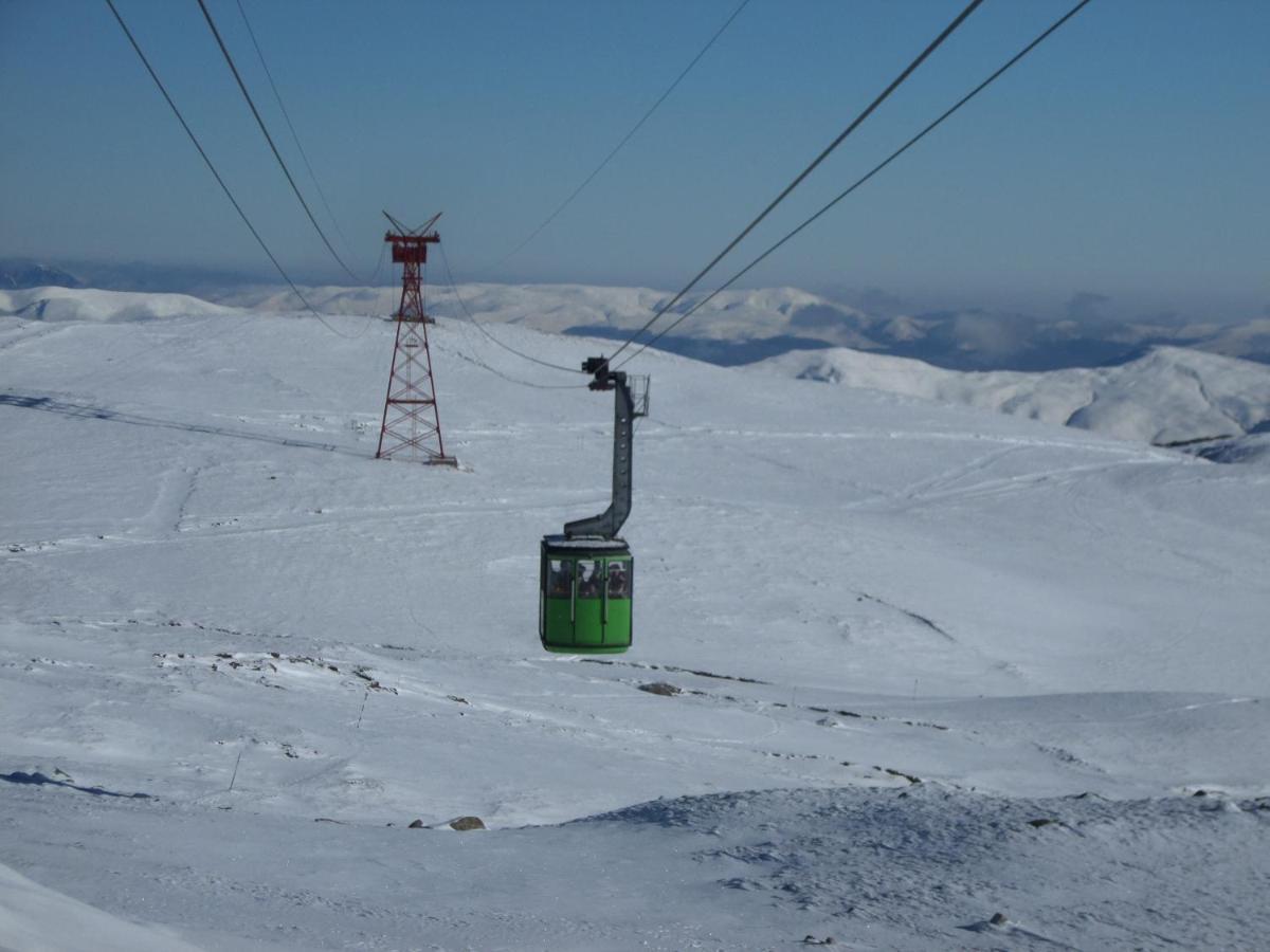 Kalinderu Skier'S Apartament Bellevue Buşteni Exteriör bild