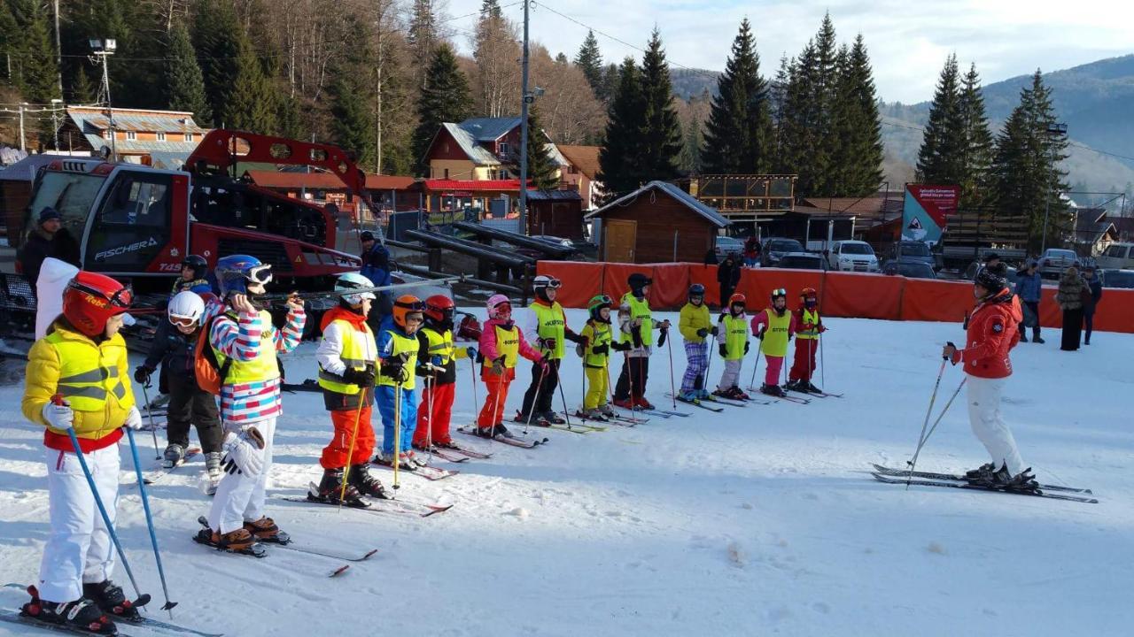 Kalinderu Skier'S Apartament Bellevue Buşteni Exteriör bild