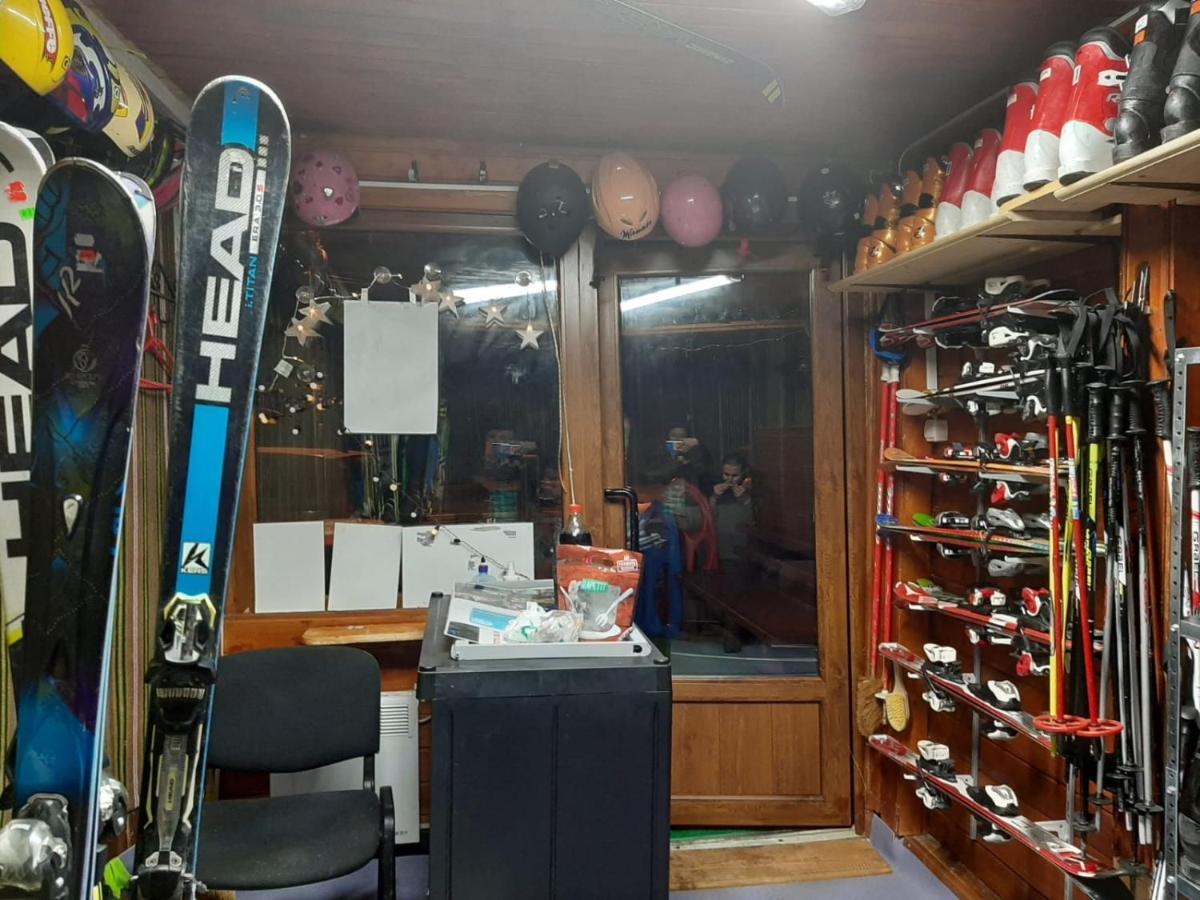 Kalinderu Skier'S Apartament Bellevue Buşteni Exteriör bild