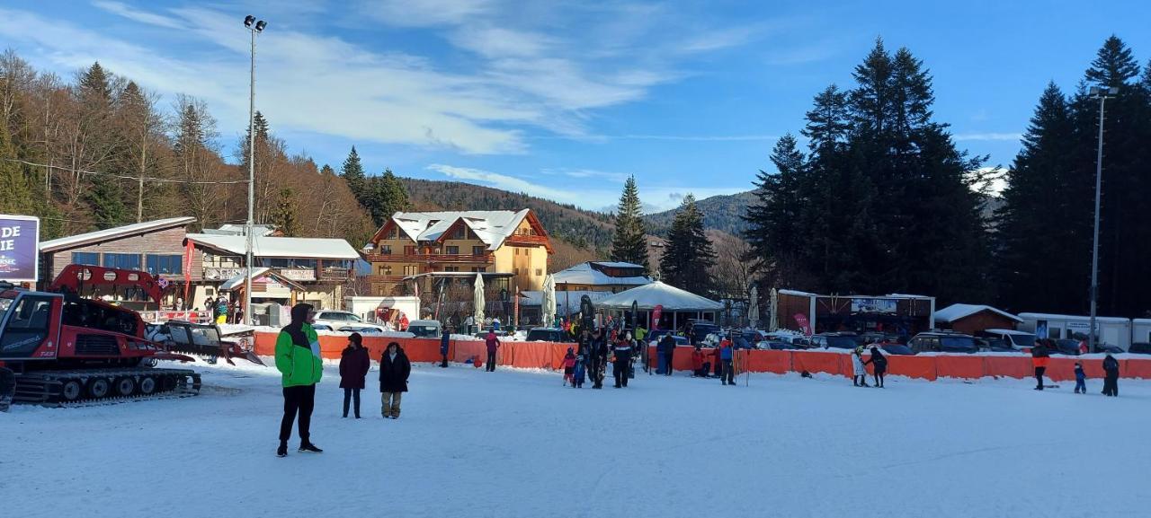 Kalinderu Skier'S Apartament Bellevue Buşteni Exteriör bild