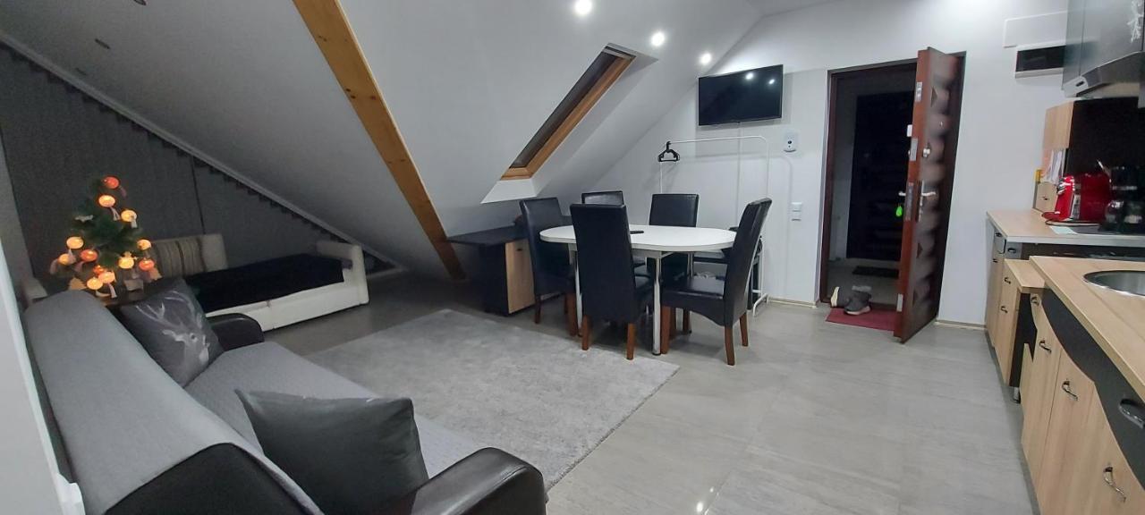 Kalinderu Skier'S Apartament Bellevue Buşteni Exteriör bild